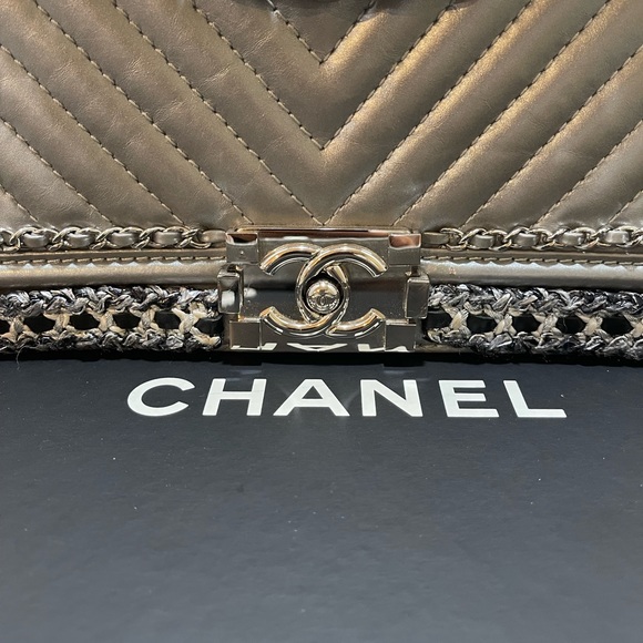 ❌SOLD❌💯Authentic Chanel Boy Chevron Jacket Flap Bag - Picture 2 of 16